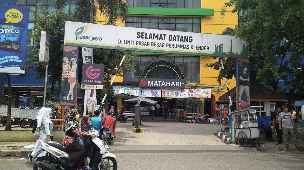 Pasar Prumnas Klender: Hiruk Pikuk Pagi yang Tak Pernah Padam